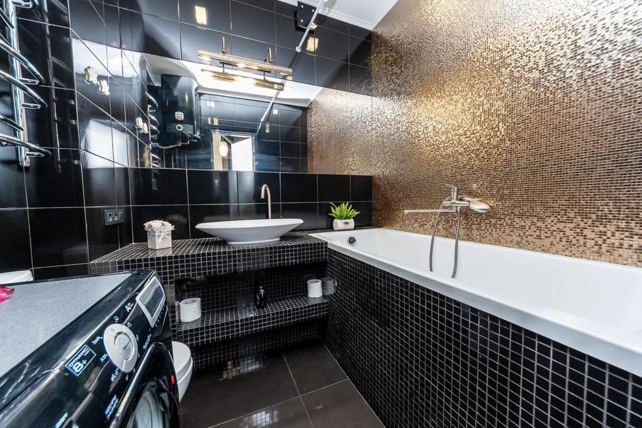 Fashionable Panoramic Apartments Dnieper. Obolon Kiev Luaran gambar