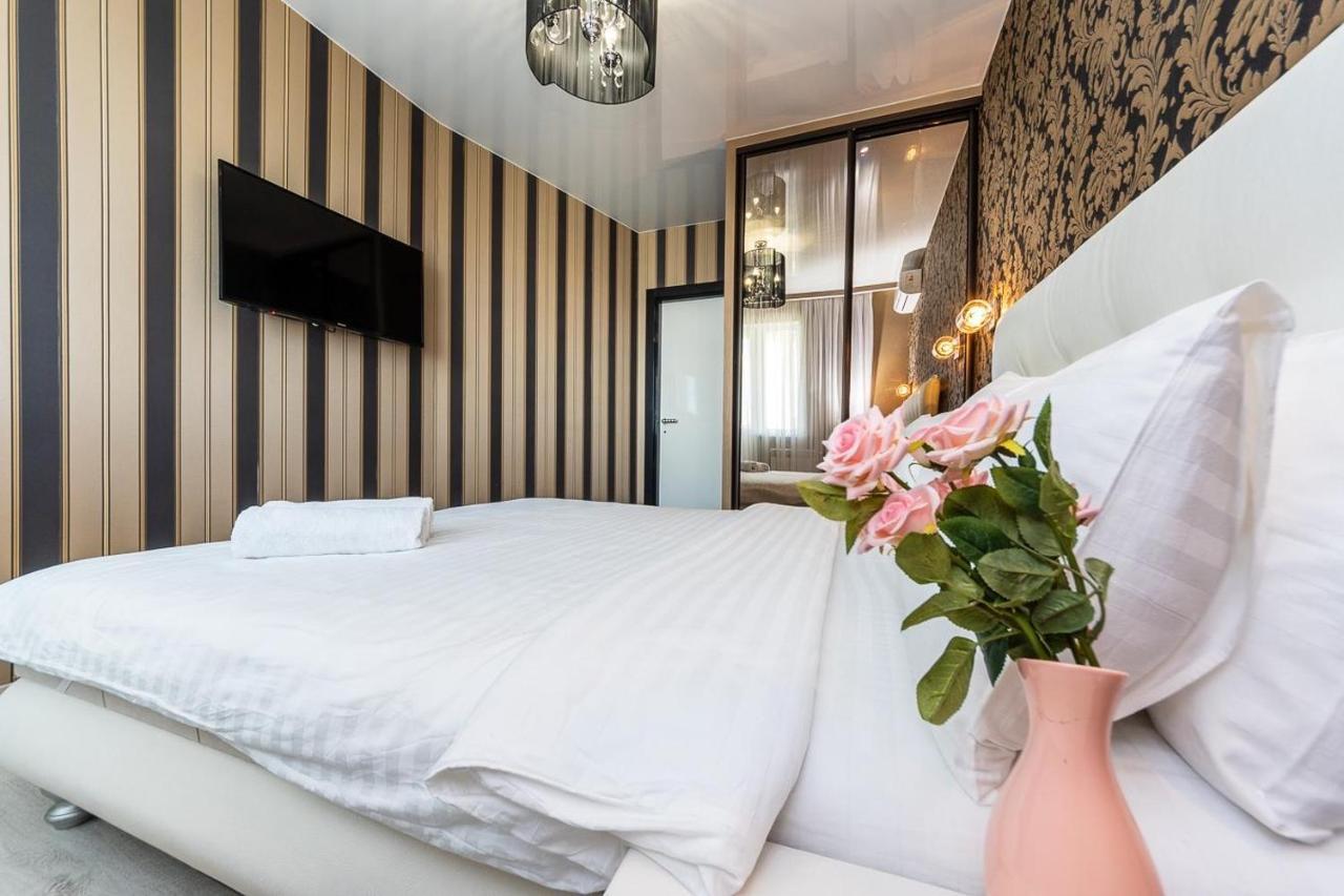 Fashionable Panoramic Apartments Dnieper. Obolon Kiev Luaran gambar